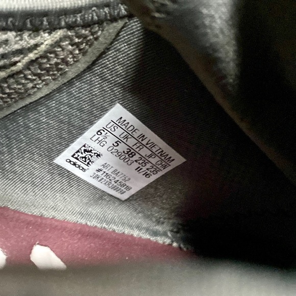 ADIDAS NMD R1 OLIVE GREEN GRAY WORKOUT SNEAKERS NWOB - Picture 13 of 15